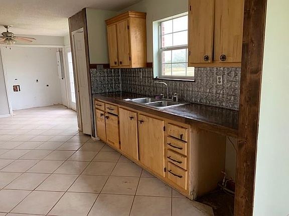 4th image of 16922 County Road 341