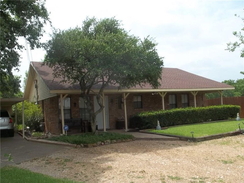 1st image of 412 Altom Ln