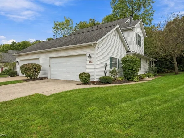 1760 Cortland Ln #15-3, Broadview Heights, OH 44147