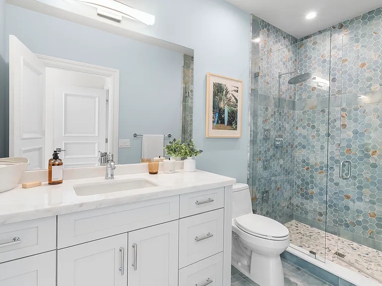526 Point Ln — Photo 41