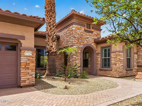 17229 W WHITMORE HALL Lane, Surprise, AZ 85387