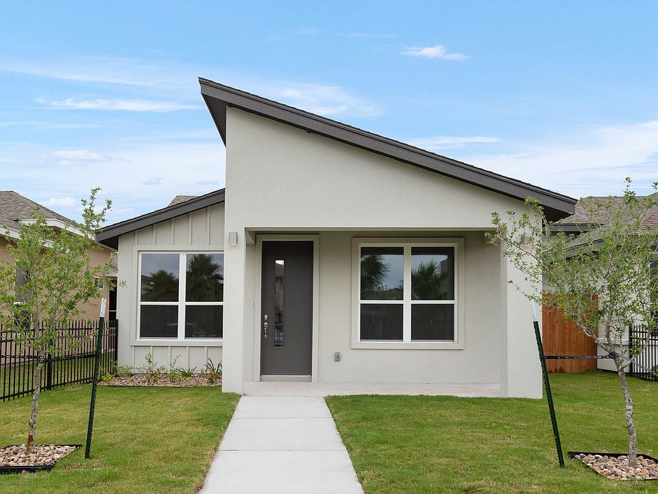 1st image of 10208 N 15th St