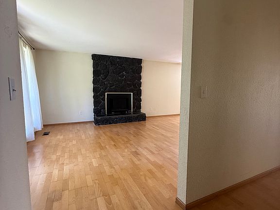 2nd image of 5324 97th Avenue Ct W
