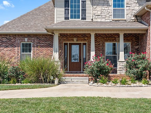 4th image of 197 Josie Ln