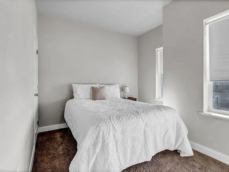 2103 4th St SW — Photo 12