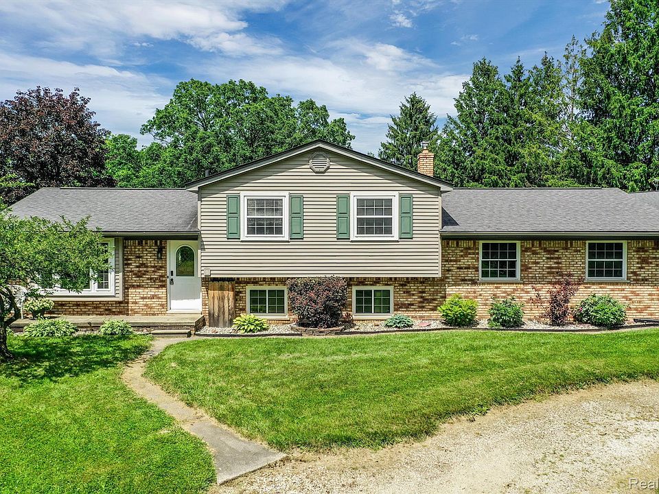 1st image of 5744 Suntar Valley Dr