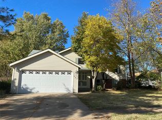 661 Fox Plains Dr, Florissant, MO