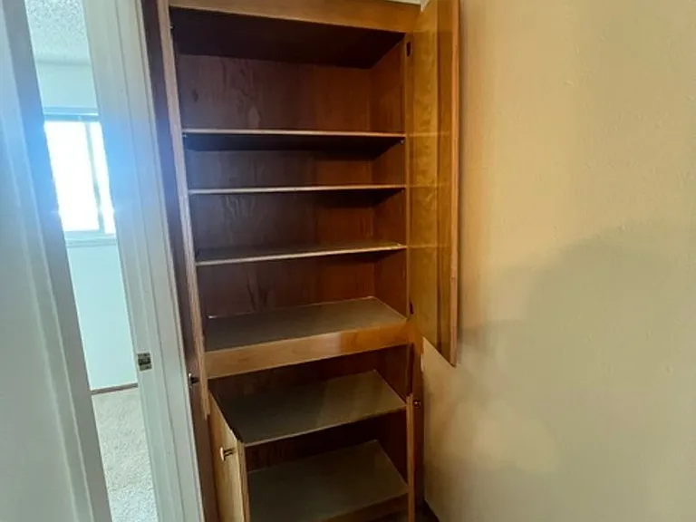 468B - 830 SW Grove Street — Photo 11