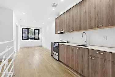 Sold by Citi Habitats