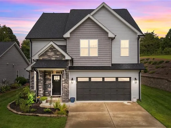 7106 Smokerise Ln, Kernersville, NC 27284