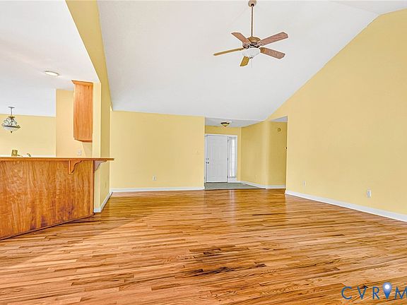 4th image of 19423 Indian Rd