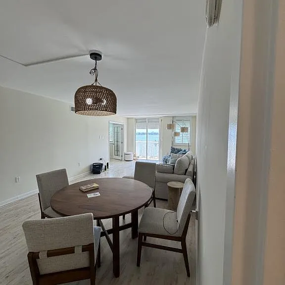 925 N Halifax Ave — Photo 23