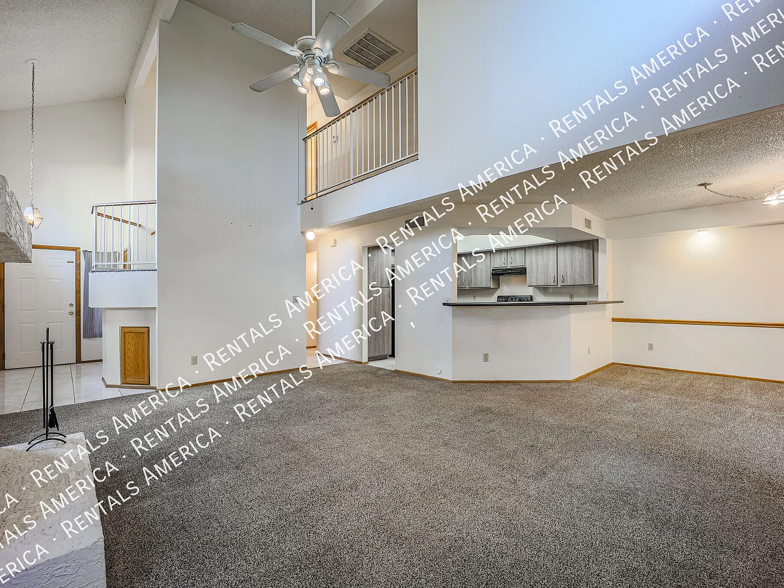3 bed, 2.5 bath, 1538 sqft, $1,800 — Photo 4