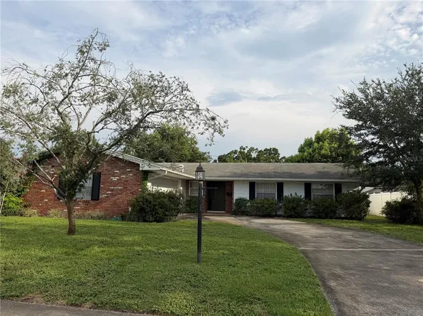 2124 MISCINDY PLACE, ORLANDO, FL 32806