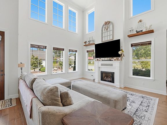 5th image of 1588 Cobbler Ct