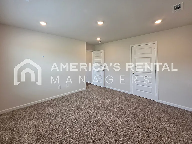 108 Jonboy Ave — Photo 37