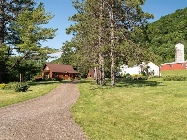 S8114 Day Creek ROAD, Readstown, WI 54652