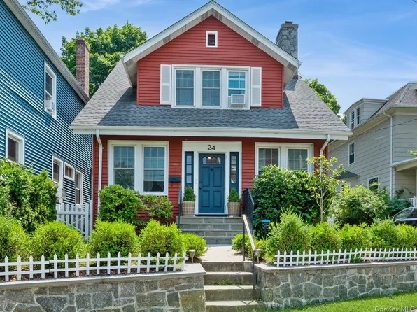 24 School Street, Hastings-on-Hudson, NY 10706