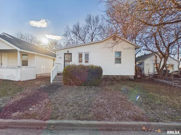 411 N Madison St, Lincoln, IL 62656