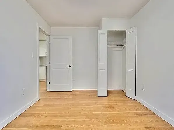 350 Greene Ave APT 1, Brooklyn, NY 11216