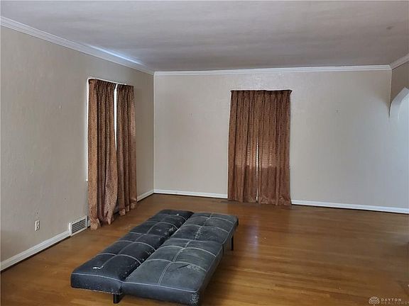 4th image of 3703 W Siebenthaler Ave