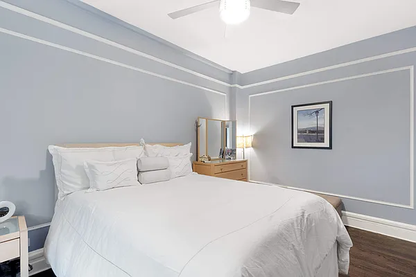 Sold by Compass | media 7