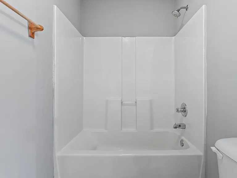 1100 Richmond Green Dr — Photo 10