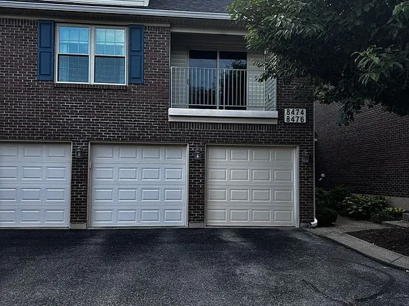 8476 Grand Trevi Dr, Louisville, KY 40228