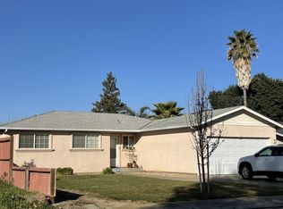 539 Lola Ln, Patterson, CA