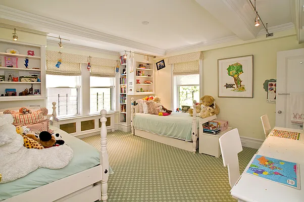 Sold by Corcoran | media 27