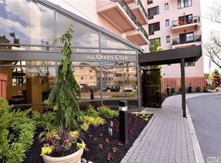 100 Broadway APT 1E, Long Beach, NY 11561
