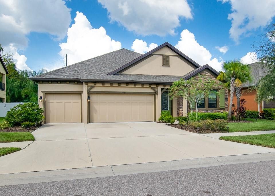 1st image of 10904 Charmwood Dr