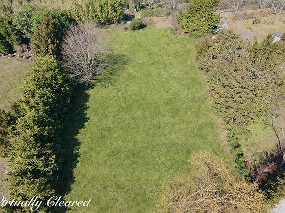 2nd image of 81 Hildreth Ln