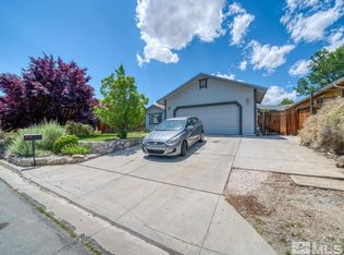 585 Blue Skies Dr, Sparks, NV