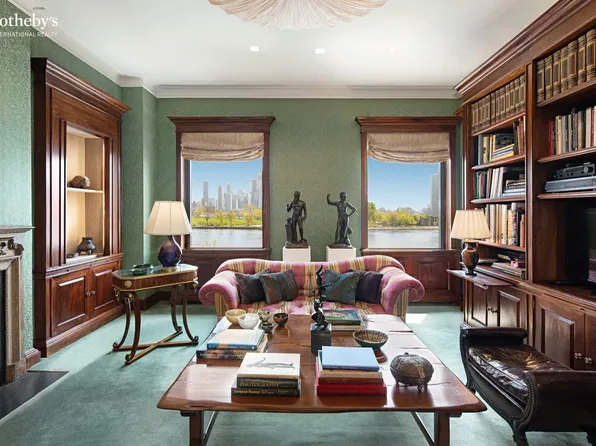 435 East 52nd Street 2/3F image 2 of 17