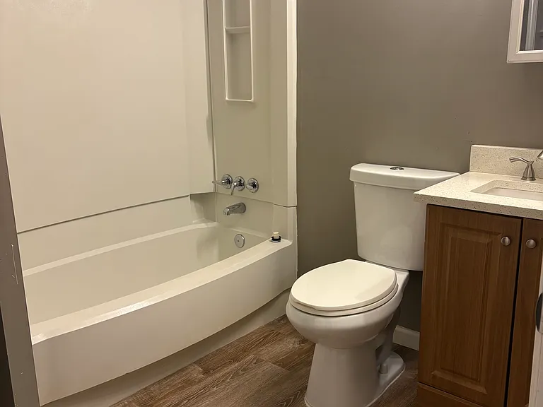 6272 Creekford Dr — Photo 11