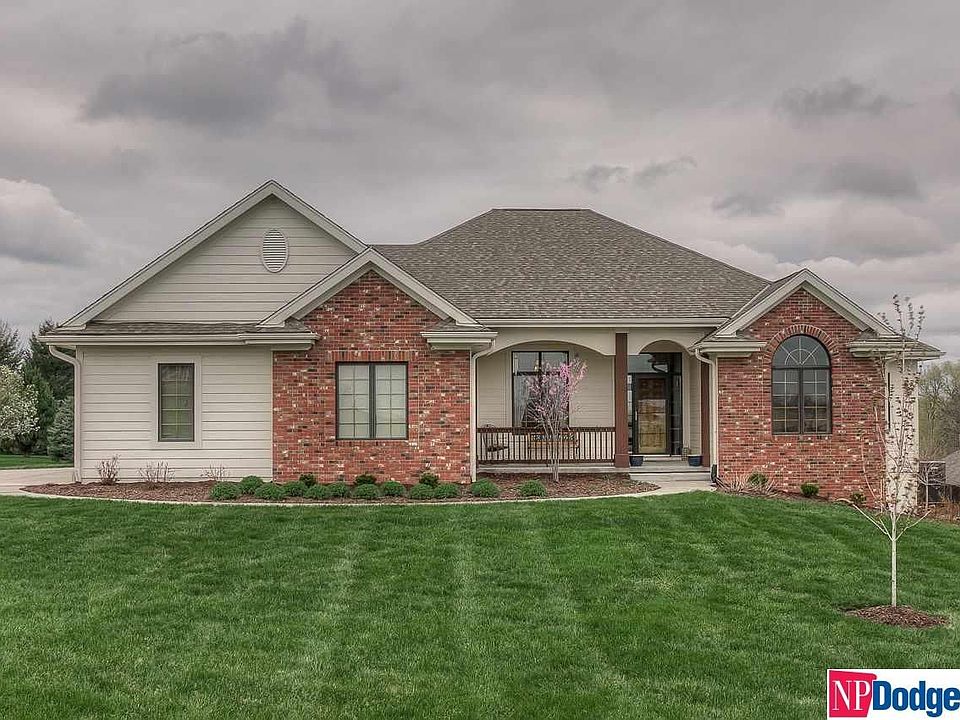 1st image of 24420 Jasmin Ln