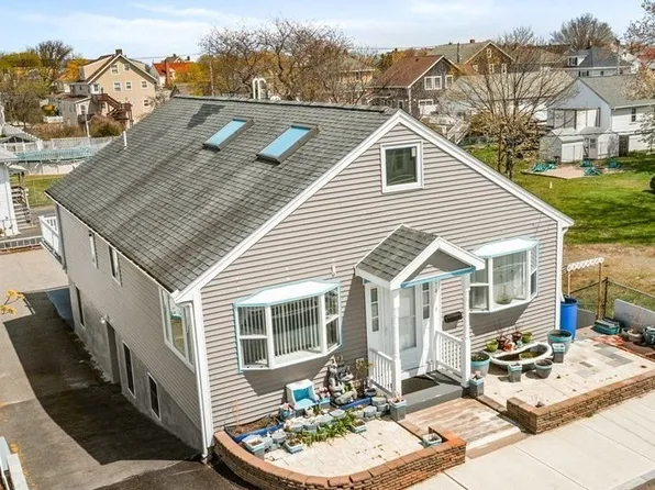 574 Nantasket Ave, Hull, MA 02045