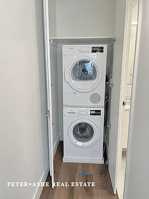 Rented by Peter Ashe | media 65