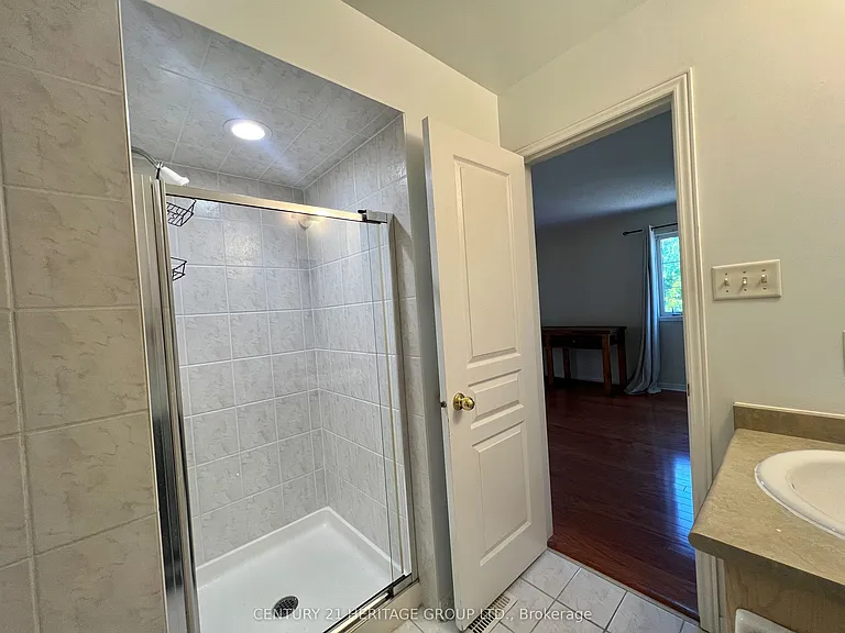 80 Belvia Dr — Photo 14