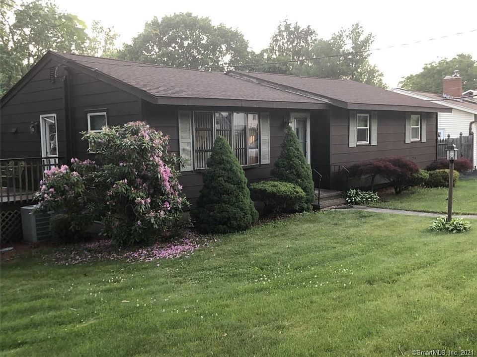 2nd image of 87 Swain Ave