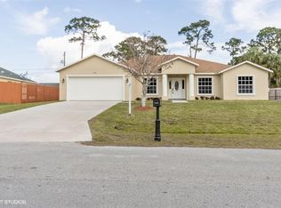 208 SW Milburn Cir, Port Saint Lucie, FL 34953