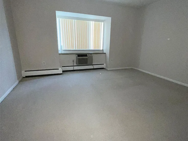 35300 Woodward Ave #404 — Photo 6