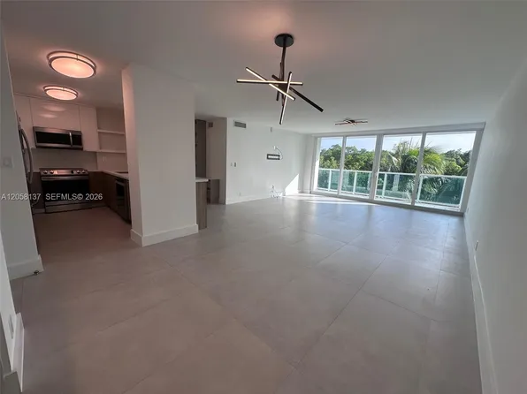 100 Bayview Dr APT 317, Sunny Isles Beach, FL 33160