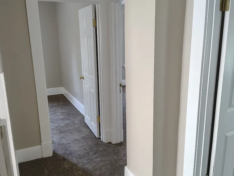 4342 Willys Pkwy — Photo 38