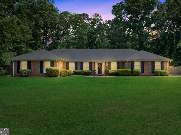 111 Rollingwood Cir, Rome, GA 30165