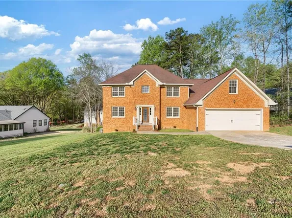 835 Lockriver Way, Lawrenceville, GA 30044