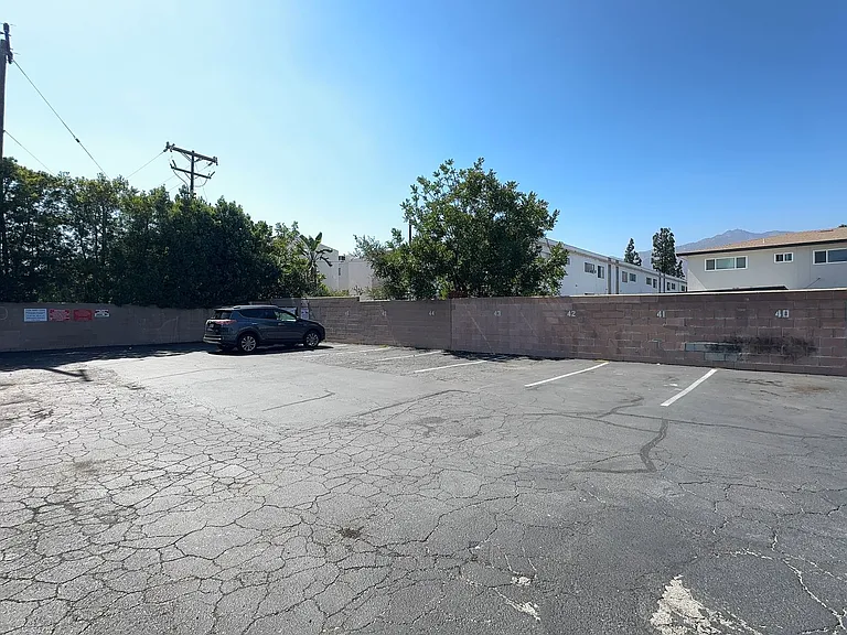 515 Fairview Ave — Photo 23