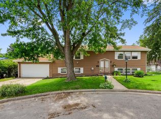 609 Merrywood Ln, Sparta, WI 54656