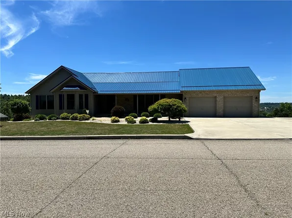 10 Kennedy Dr, Caldwell, OH 43724